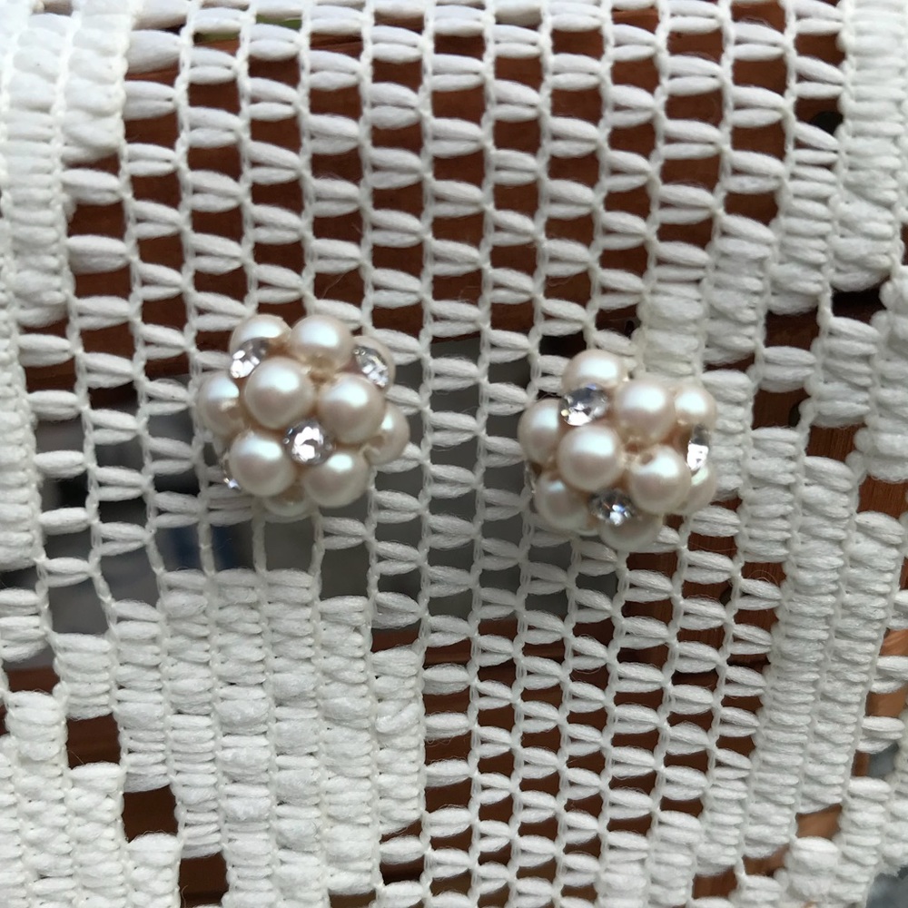 VINTAGE EARRINGS